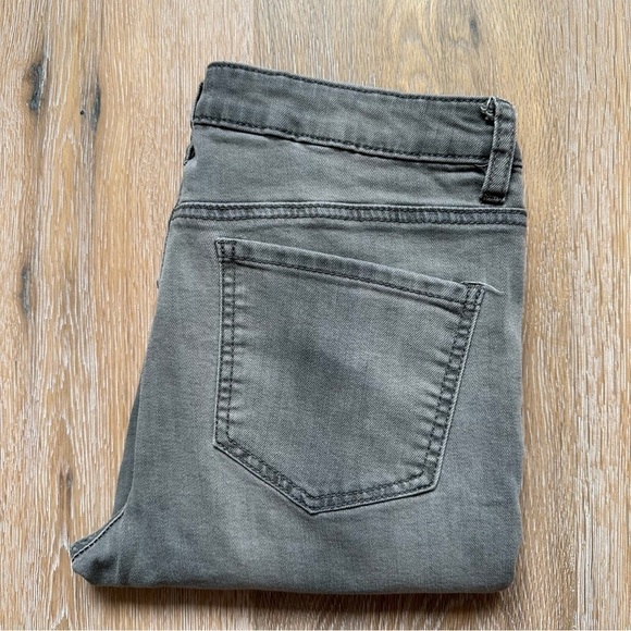 Revamped Skinny Jeans Grey Denim - Size 7 - Picture 6 of 12